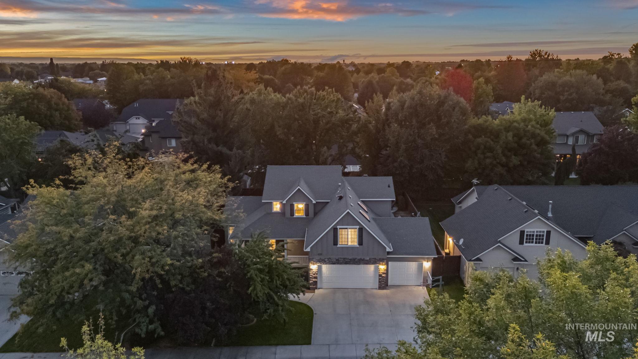 6099 North Heathrow Way Boise, ID 83713 - Photo 39 of 39 Aerial view at dusk