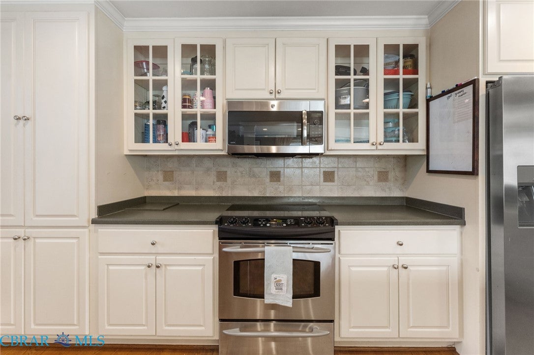 39 Hatton Avenue Kilmarnock, VA 22482 - Photo 12 of 68 Gallery Image 12