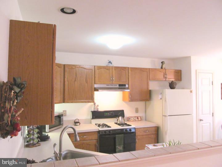 67 Walker Road Royersford, PA 19468 - Photo 5 of 17 Gallery Image 5