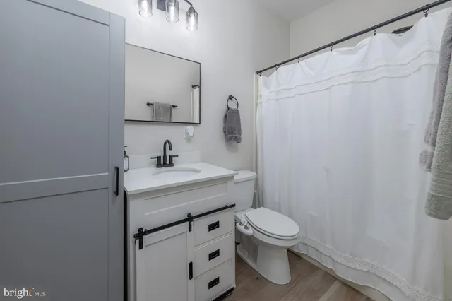 $398,500 | 608 Salem Avenue, Woodbury, NJ 08096