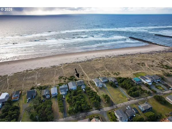 $1,200,000 | 26580 Beach Drive, Rockaway Beach, OR 97136
