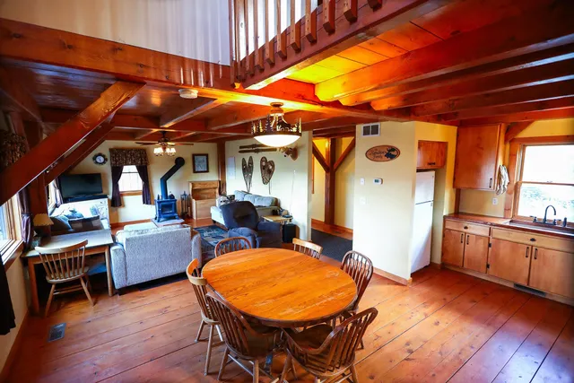 $525,000 | 166 Taylor Lane, Whitingham, VT 05361