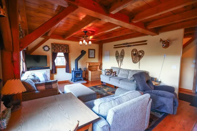 $525,000 | 166 Taylor Lane, Whitingham, VT 05361