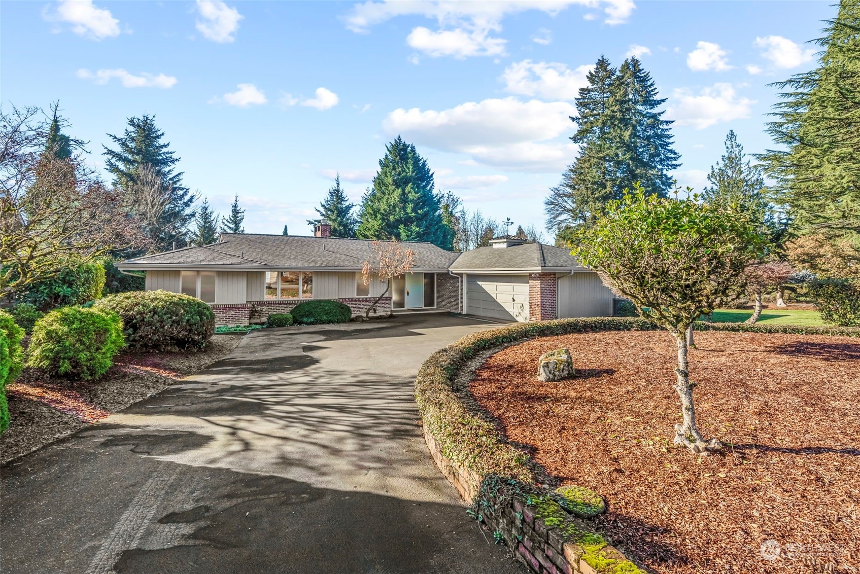 2307 Cascade Way Longview, WA 98632 - Photo 1 of 25 Gallery Image 1