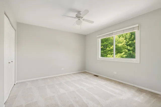 $5,150 | 1205 Brian Circle, Libertyville, IL 60048