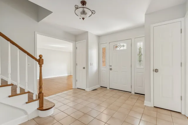 $5,150 | 1205 Brian Circle, Libertyville, IL 60048