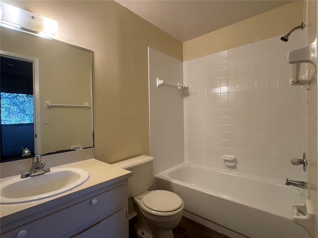 1422 Highland Ridge Circle Brandon, FL 33510 - Photo 12 of 17