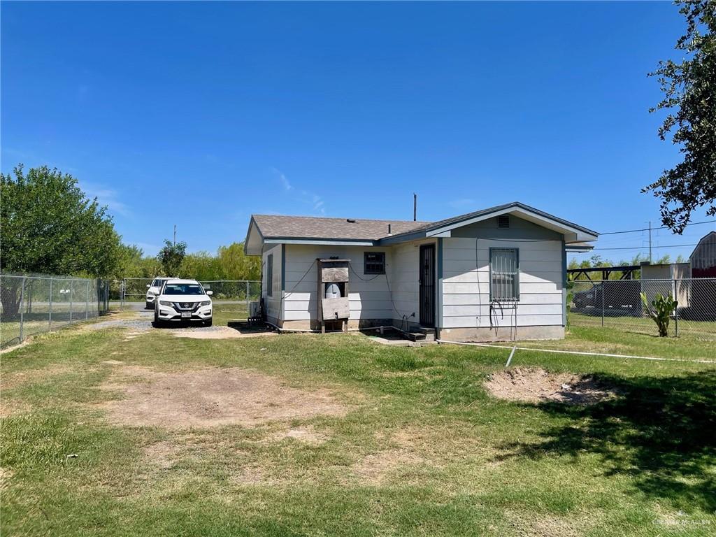 3107 North Hutto Road Donna, TX 78537 - Photo 10 of 11 a house view with a sitting space