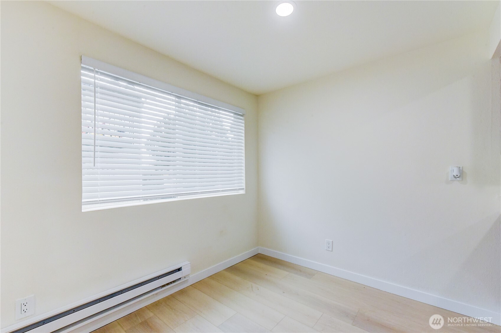 1601 Maple Lane, Unit B5 Kent, WA 98030 - Photo 6 of 22