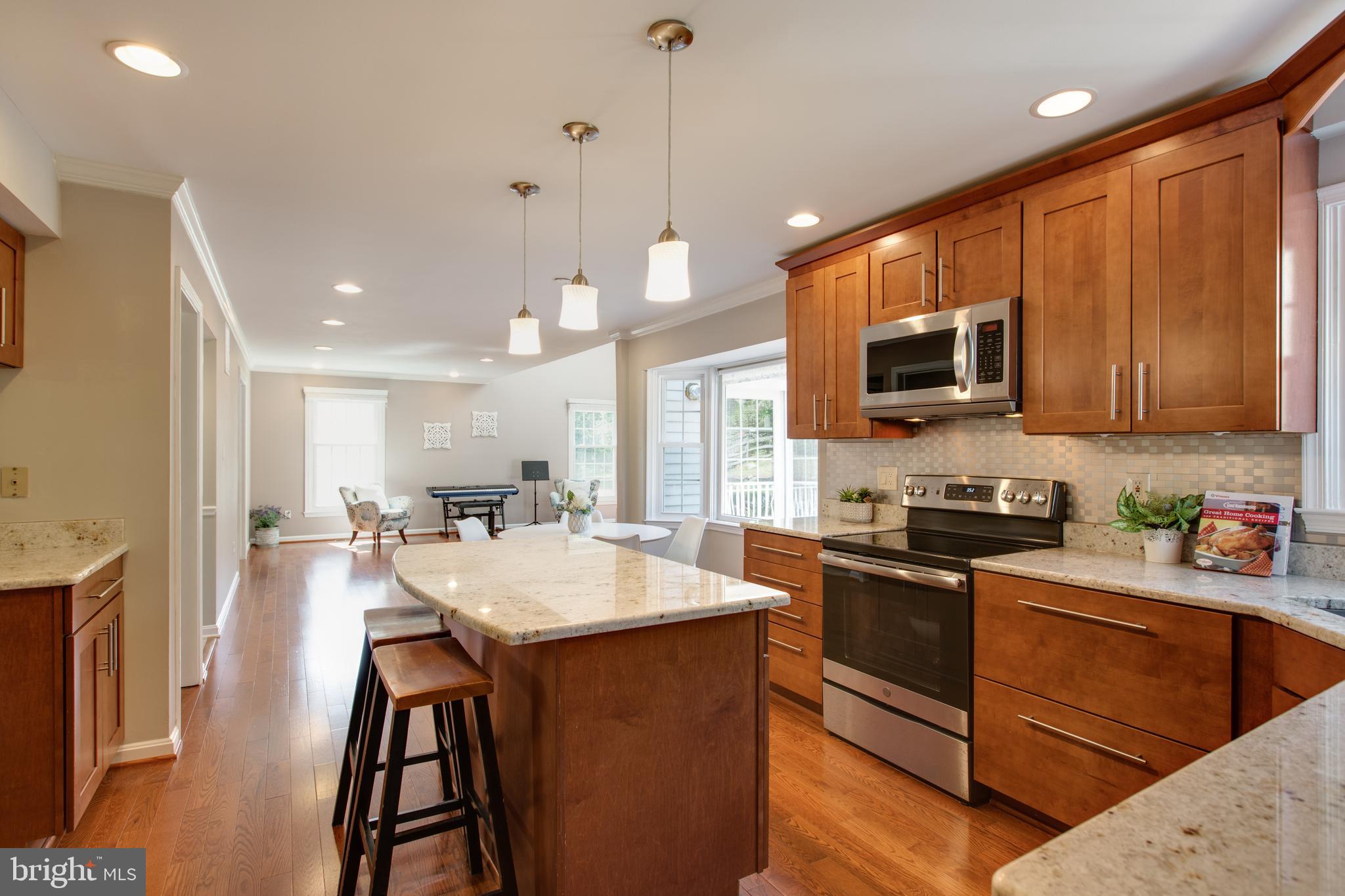 10220 Tuscany Road Ellicott City, MD 21042 - Photo 29 of 72