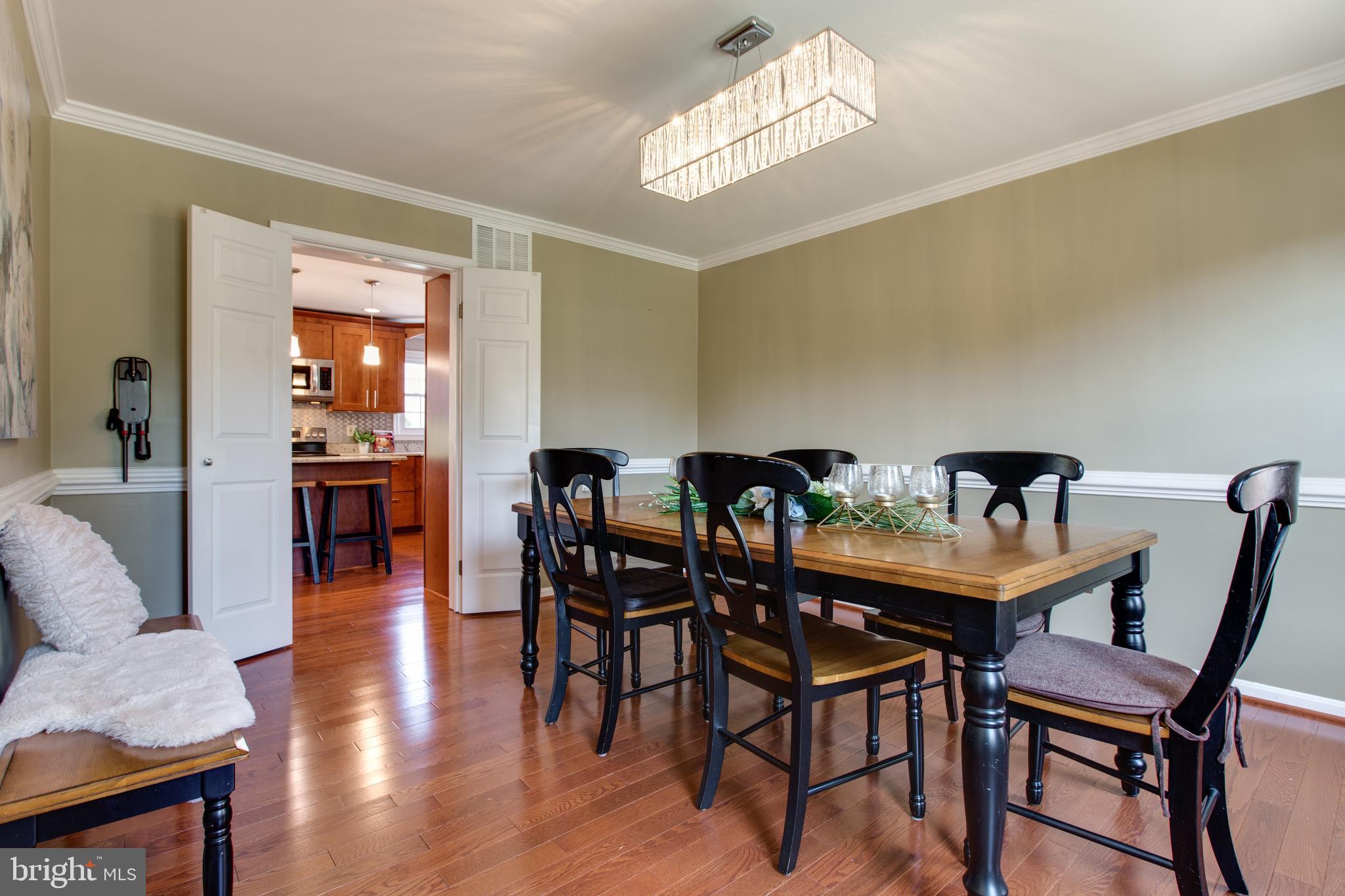 10220 Tuscany Road Ellicott City, MD 21042 - Photo 34 of 72