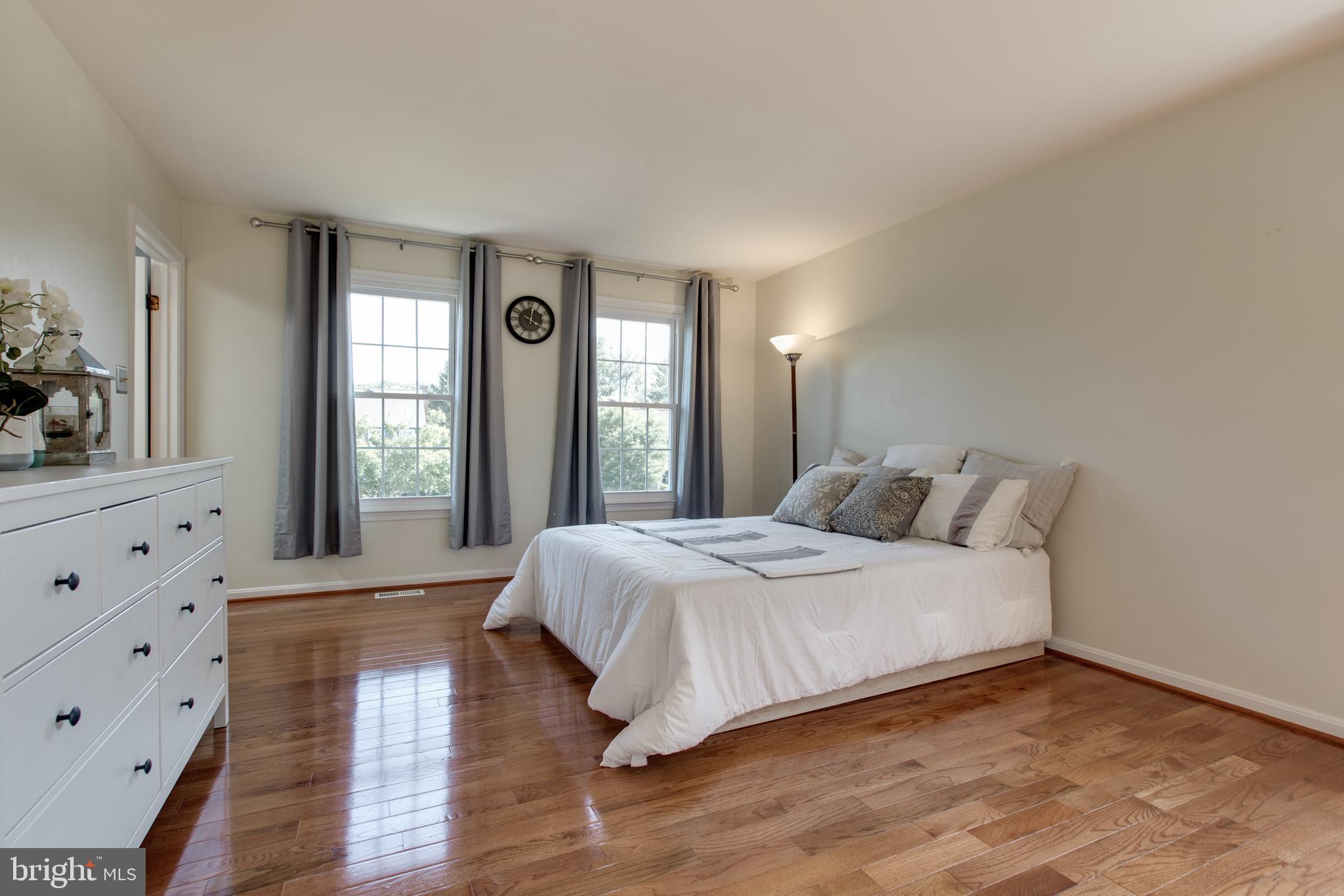 10220 Tuscany Road Ellicott City, MD 21042 - Photo 38 of 72