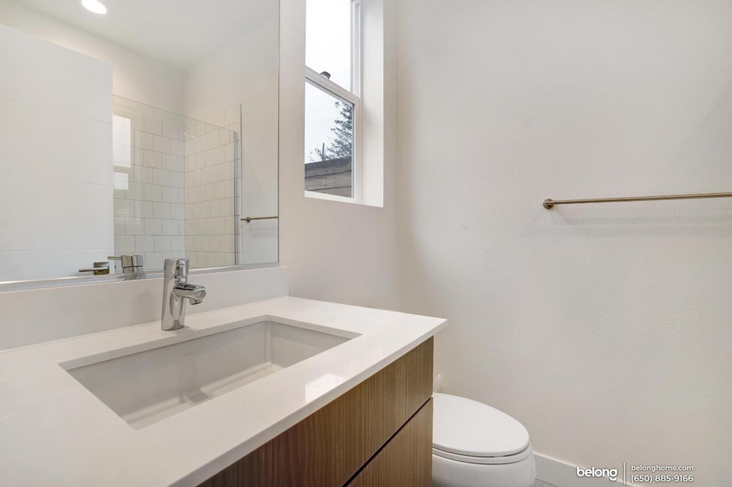 1351 Pullman Way Oakland, CA 94607 - Photo 19 of 24 a bathroom with a sink toilet and vanity