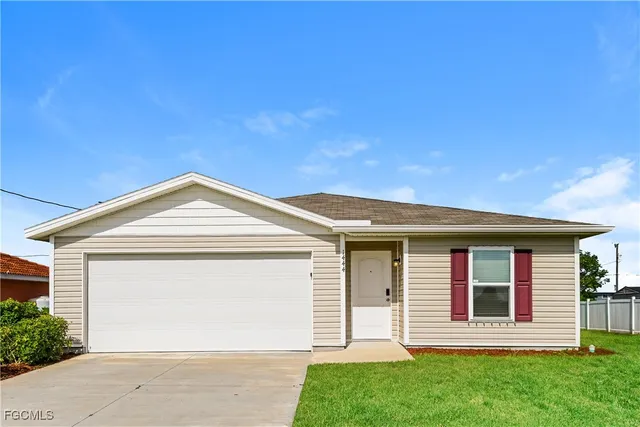 $1,595 | 1444 Northwest 31st Avenue, Cape Coral, FL 33993