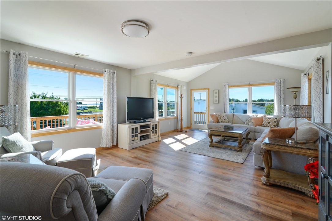 41 Weekapaug Road Westerly, RI 02891 - Photo 3 of 18 Gallery Image 3