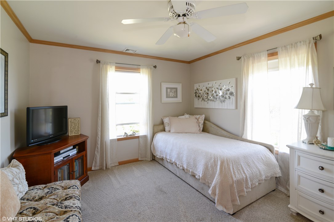 41 Weekapaug Road Westerly, RI 02891 - Photo 9 of 18 Gallery Image 9