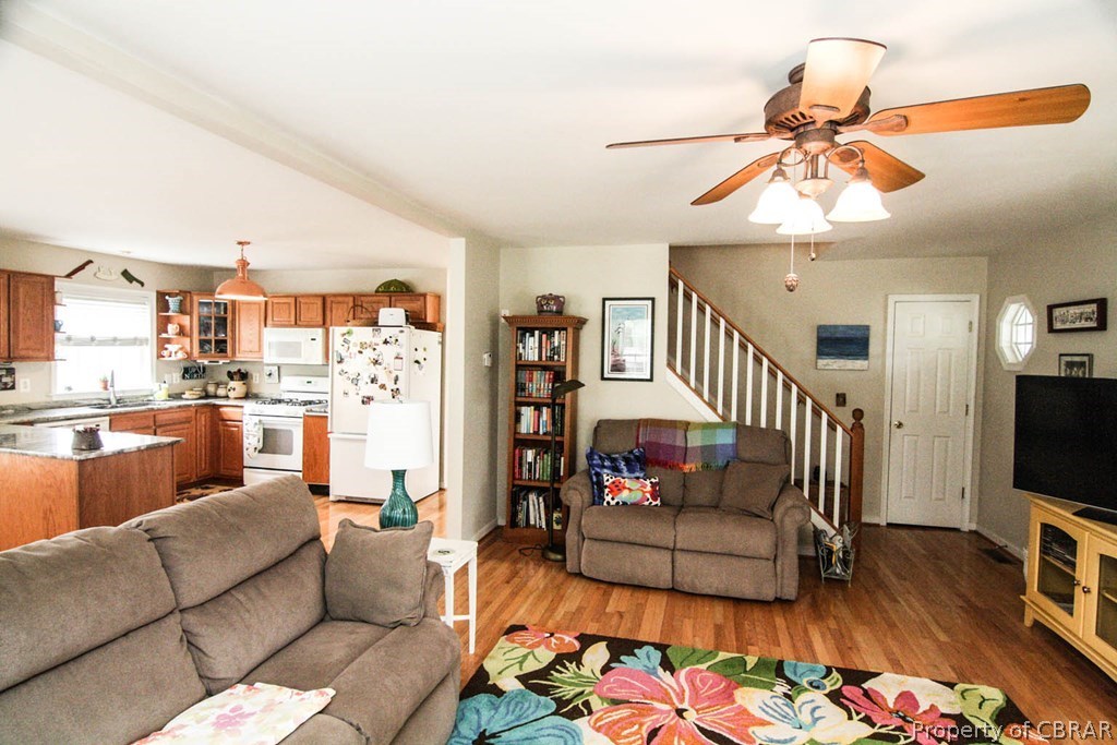 190 East Harbor Drive Reedville, VA 22539 - Photo 14 of 31