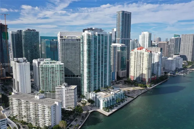 $2,139,000 | 1331 Brickell Bay Drive, Unit 1609, Miami, FL 33131
