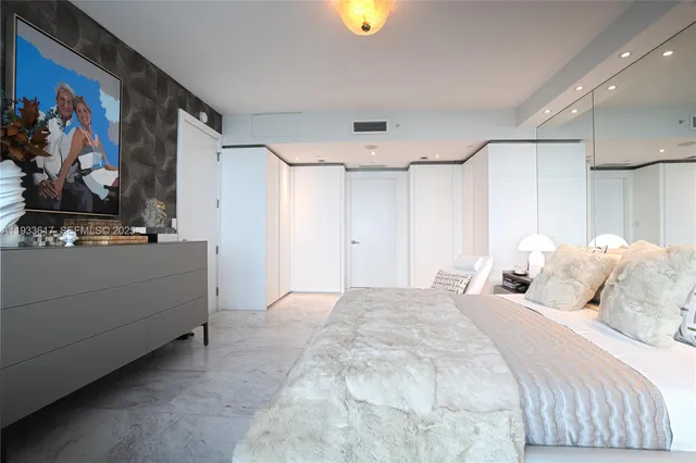 $2,139,000 | 1331 Brickell Bay Drive, Unit 1609, Miami, FL 33131