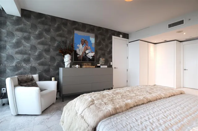 $2,139,000 | 1331 Brickell Bay Drive, Unit 1609, Miami, FL 33131