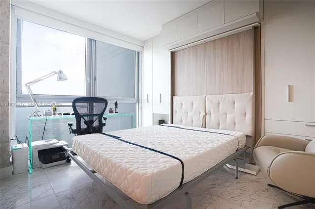 $2,139,000 | 1331 Brickell Bay Drive, Unit 1609, Miami, FL 33131