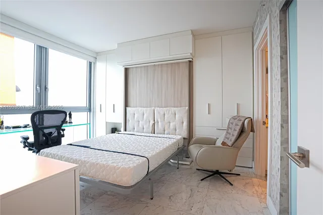 $2,139,000 | 1331 Brickell Bay Drive, Unit 1609, Miami, FL 33131