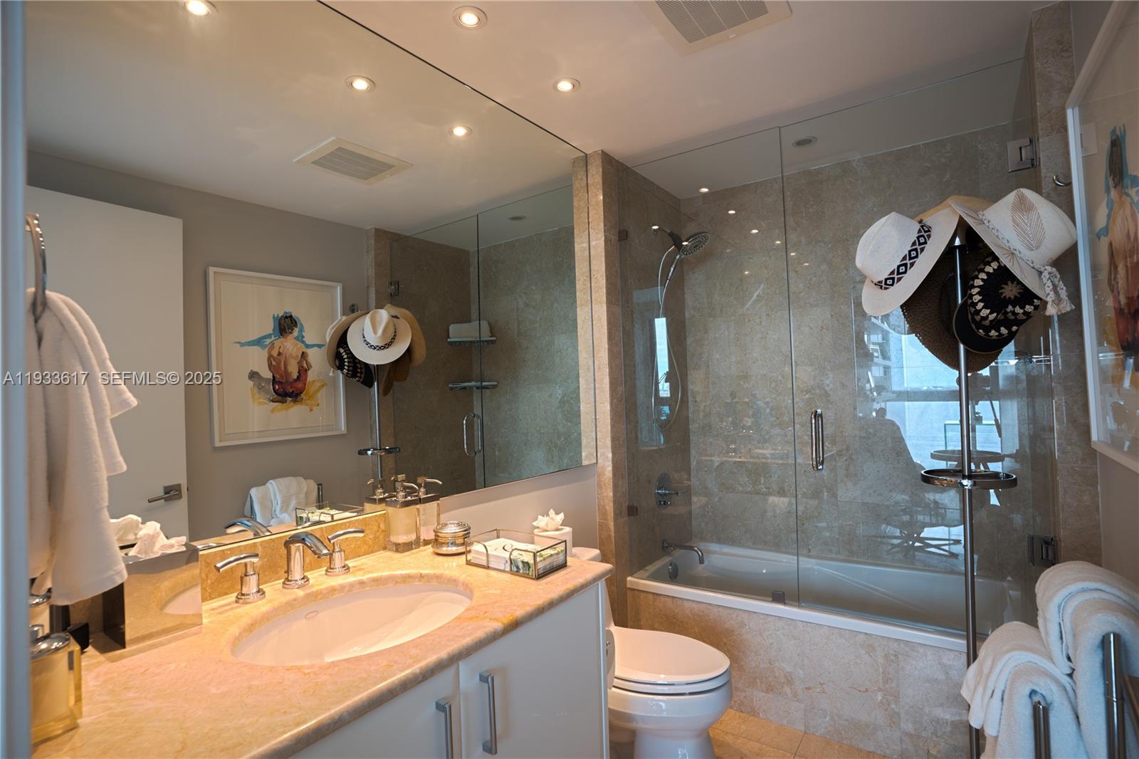 1331 Brickell Bay Drive, Unit 1609 Miami, FL 33131 - Photo 56 of 75 SECONDARY