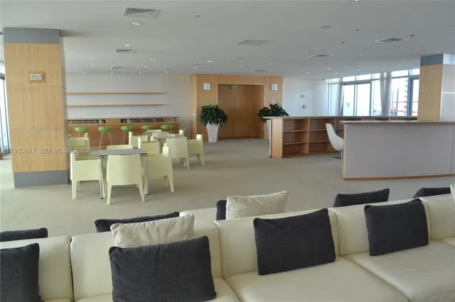 $2,139,000 | 1331 Brickell Bay Drive, Unit 1609, Miami, FL 33131