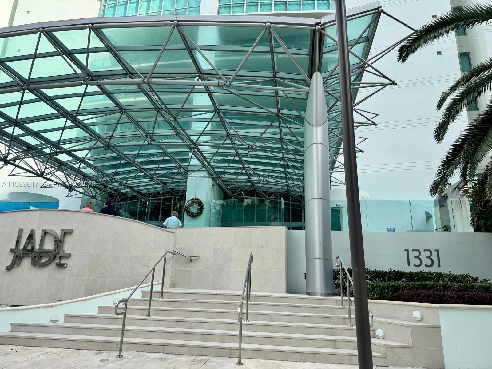 1331 Brickell Bay Drive, Unit 1609 Miami, FL 33131 - Photo 67 of 75