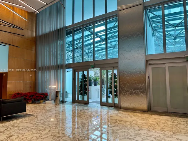 $2,139,000 | 1331 Brickell Bay Drive, Unit 1609, Miami, FL 33131