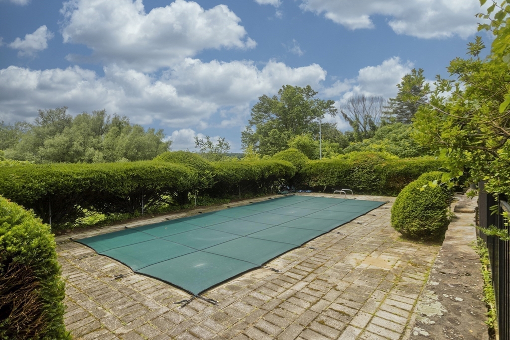 2 Red Ledge Road South Hadley, MA 01075 - Photo 36 of 42 Gallery Image 36