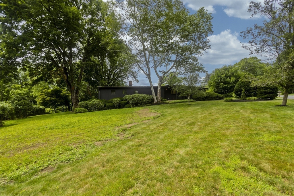 2 Red Ledge Road South Hadley, MA 01075 - Photo 38 of 42 Gallery Image 38