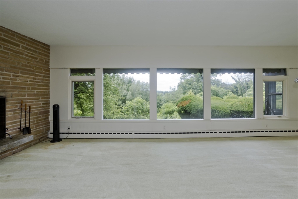 2 Red Ledge Road South Hadley, MA 01075 - Photo 6 of 42 Gallery Image 6