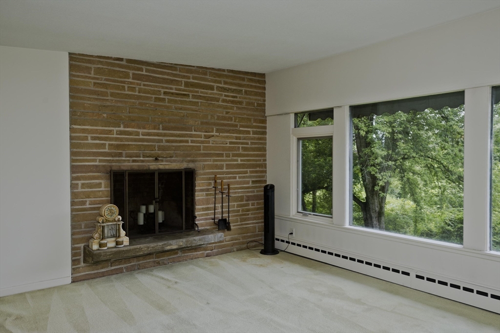 2 Red Ledge Road South Hadley, MA 01075 - Photo 7 of 42 Gallery Image 7