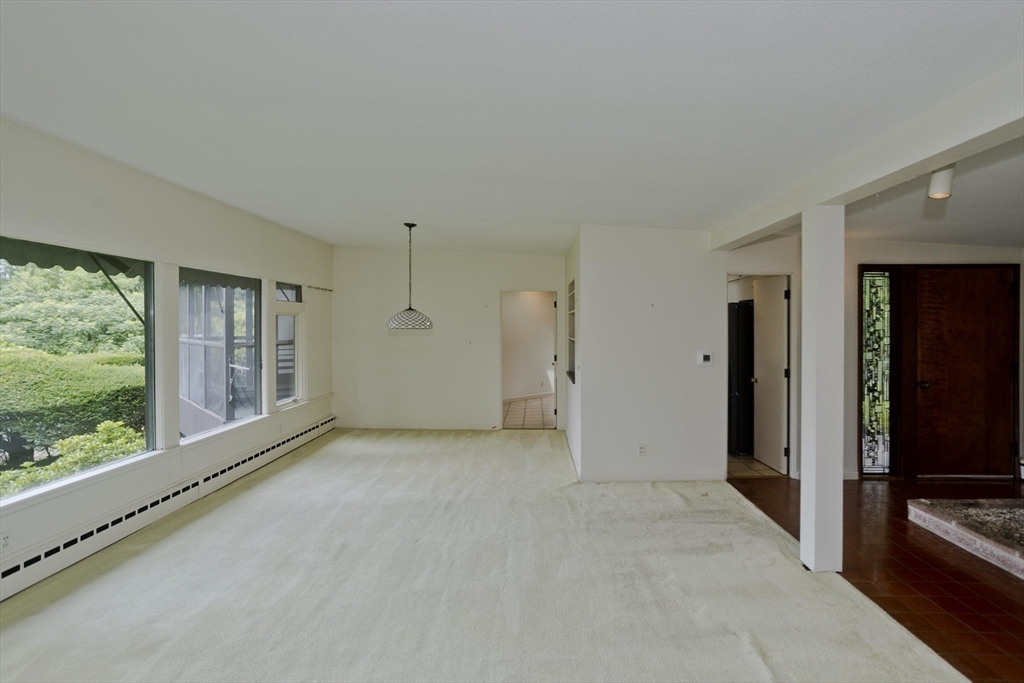 2 Red Ledge Road South Hadley, MA 01075 - Photo 9 of 42 Gallery Image 9