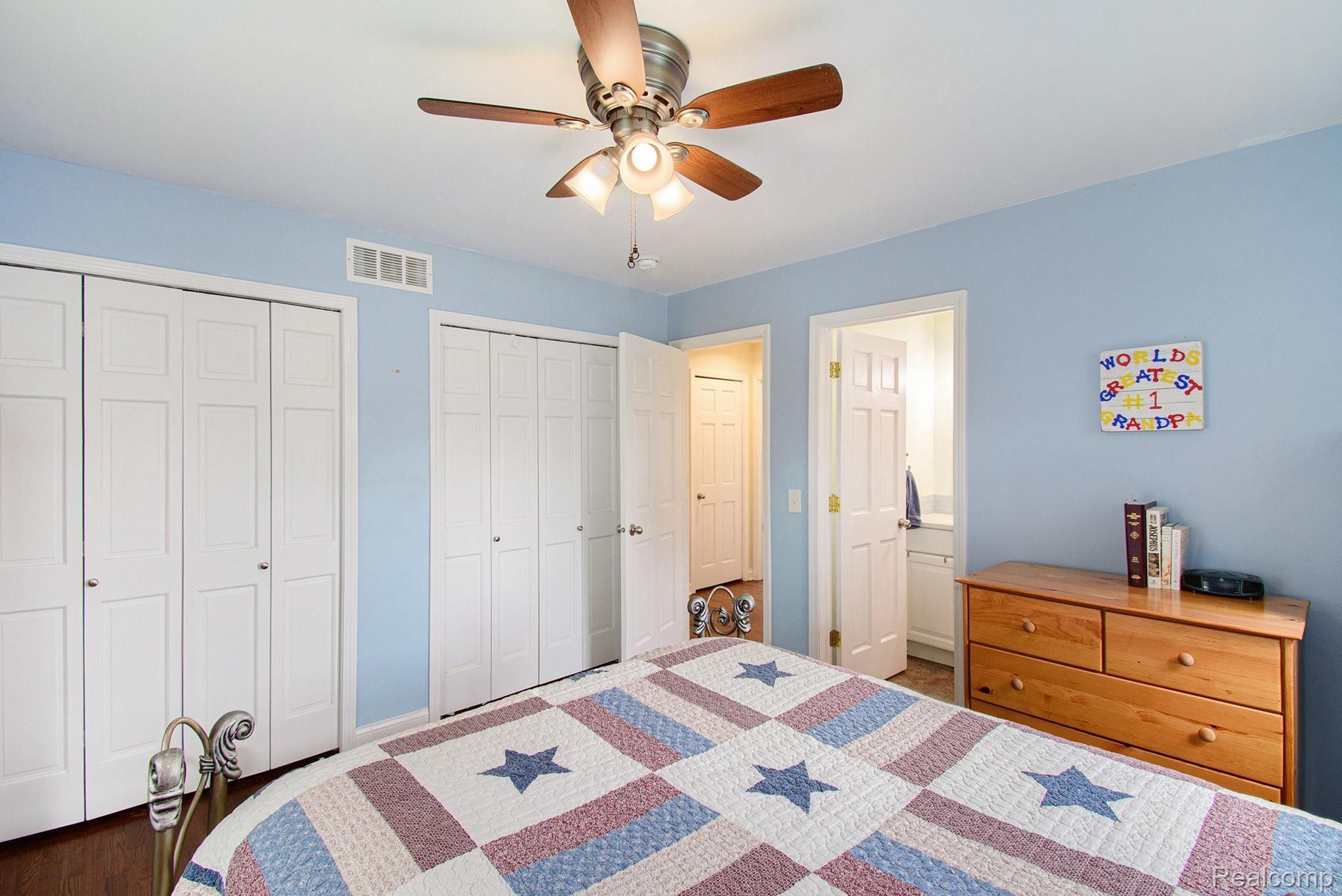128 Harsen Road Lapeer, MI 48446 - Photo 12 of 42 210920 2.00pm Walrath 128 Harsen Rd_31
