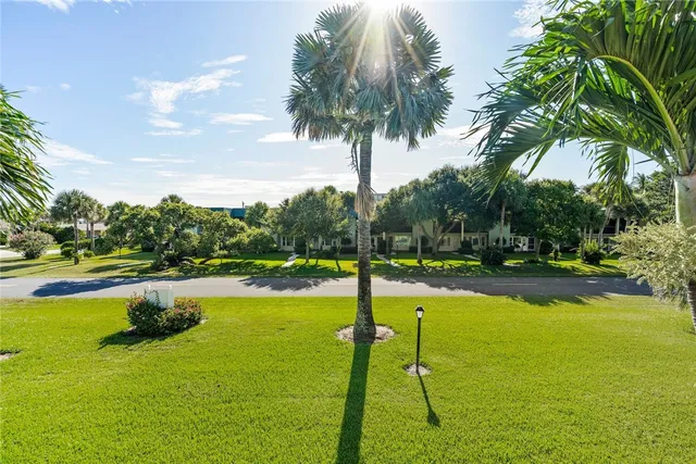 $375,000 | 4145 Silver Palm Drive, Unit 12, Vero Beach, FL 32963