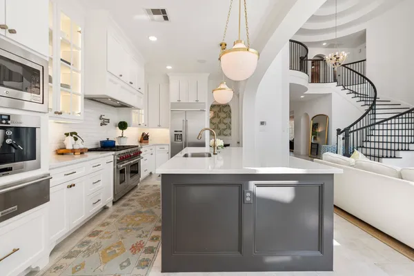 $1,450,000 | 6433 Schiller Street, Houston, TX 77055