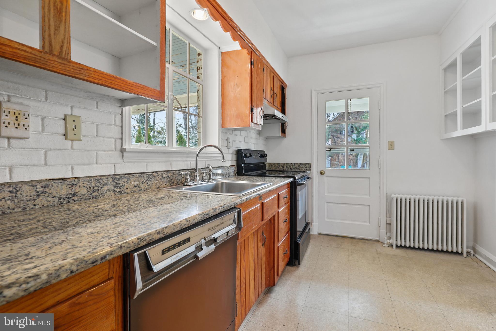 909 Greenleigh Road Baltimore, MD 21212 - Photo 8 of 44 KIT