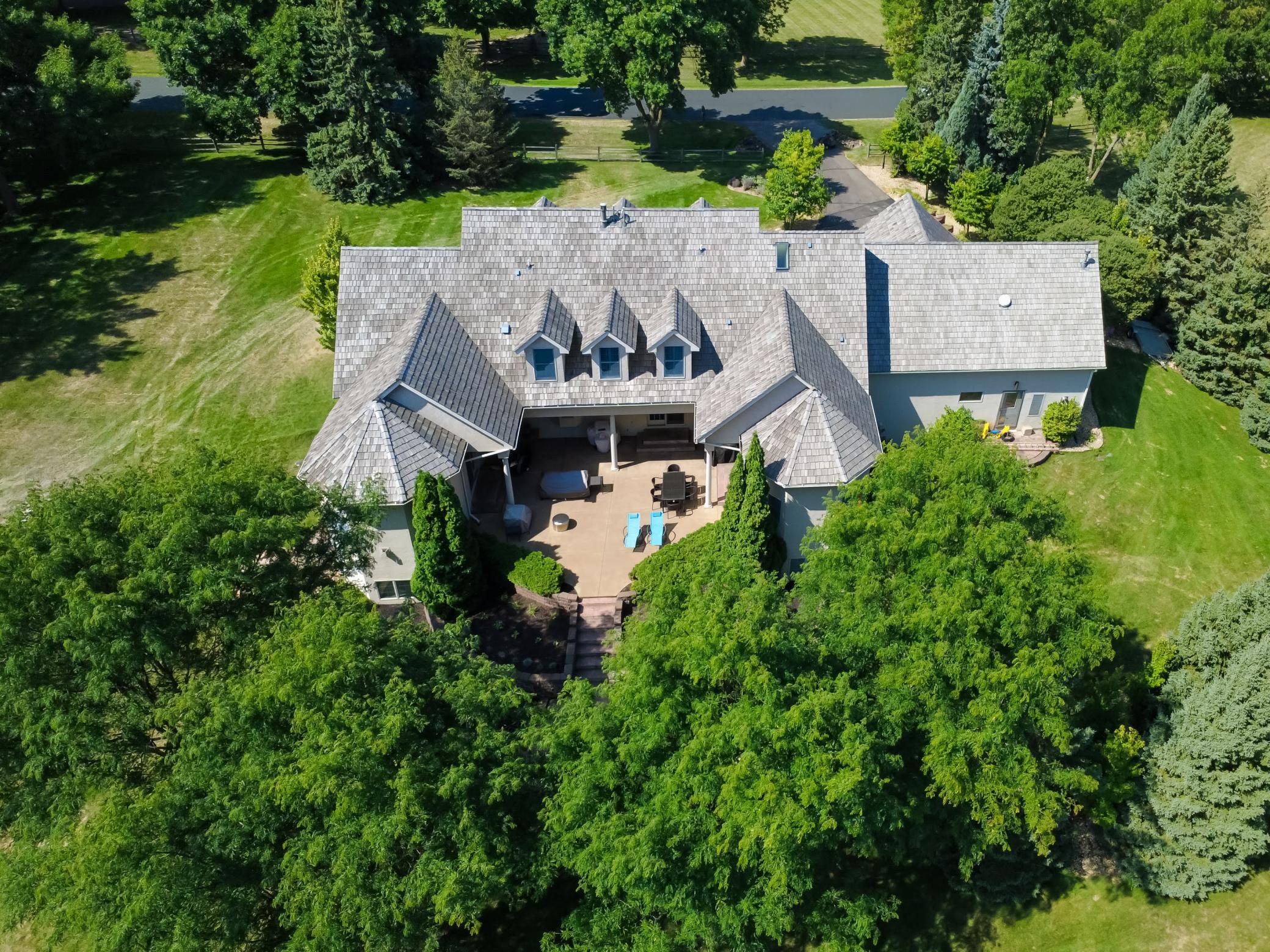 500 Navajo Road West Medina, MN 55340 - Photo 4 of 94 Gallery Image 4