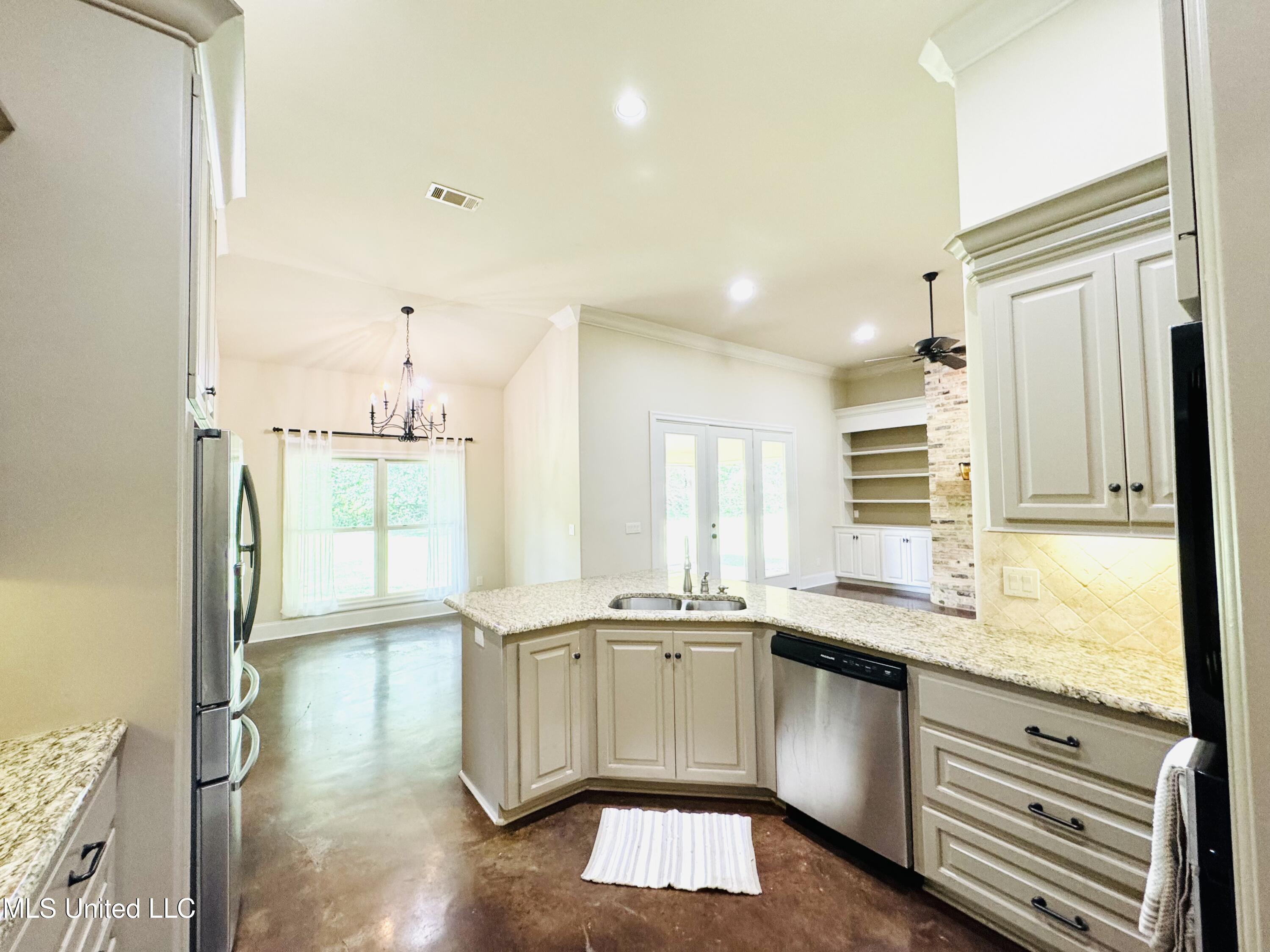 1081 Livingston Vernon Road Flora, MS 39071 - Photo 14 of 40 kit5
