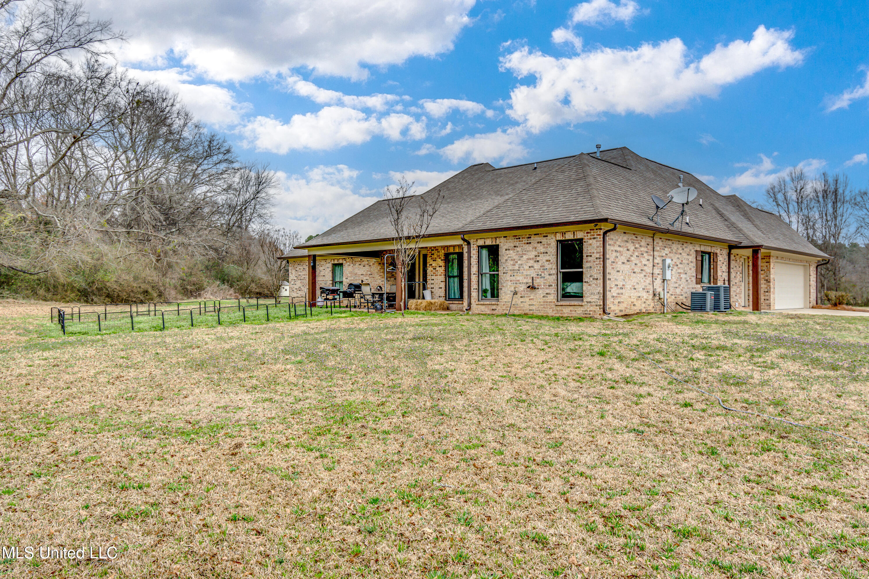 1081 Livingston Vernon Road Flora, MS 39071 - Photo 36 of 40 1081 Livingston Vernon Rd-57