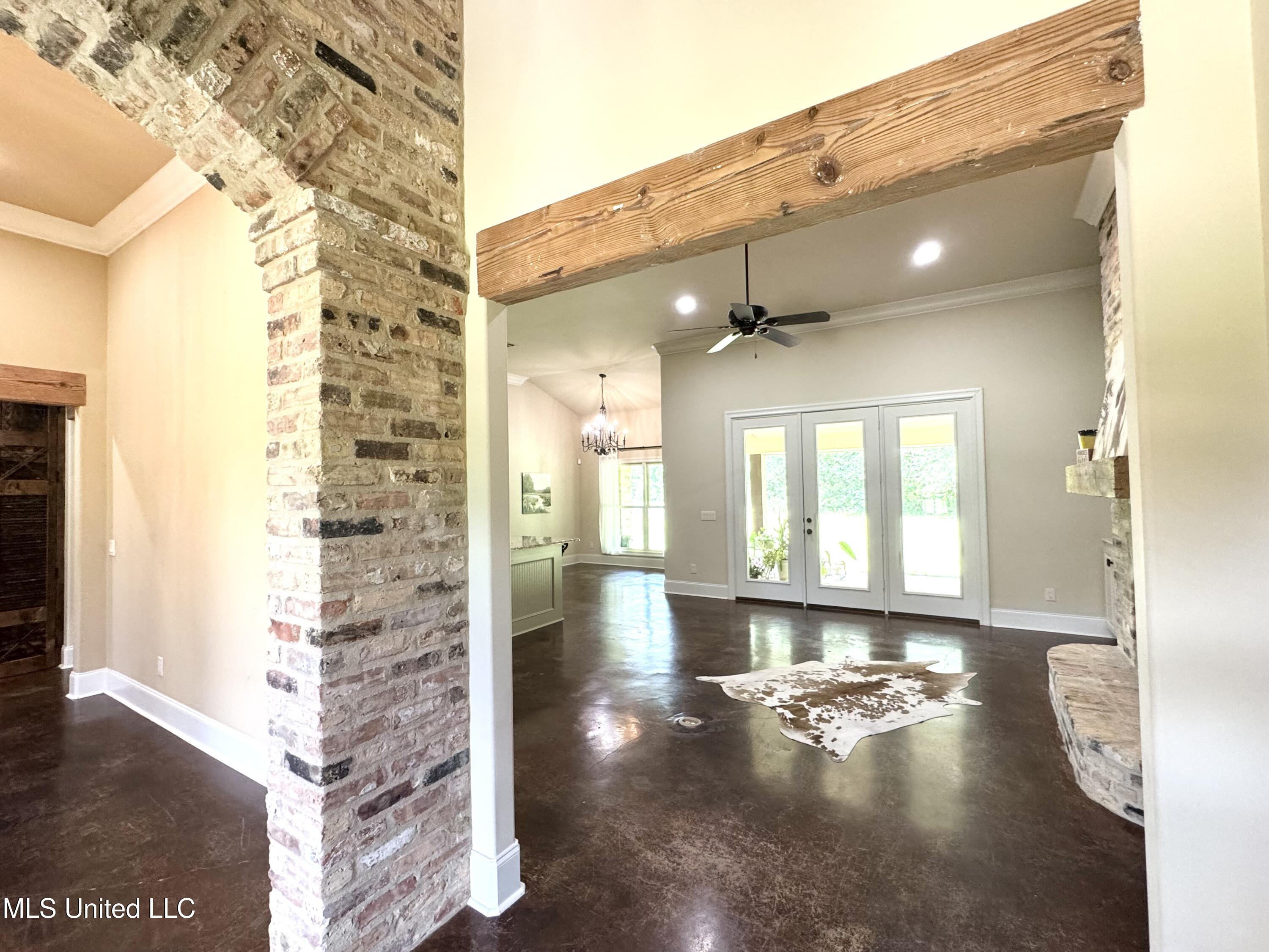 1081 Livingston Vernon Road Flora, MS 39071 - Photo 6 of 40 liv1