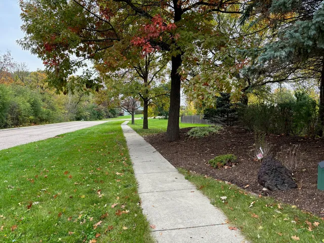 $38,900 | 26276 West Larkin Lane, Ingleside, IL 60041