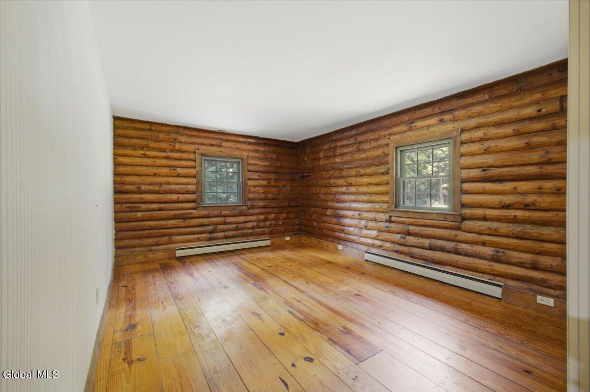 201 Burt Road Moreau, NY 12828 - Photo 20 of 26 13-012_IMG_2409