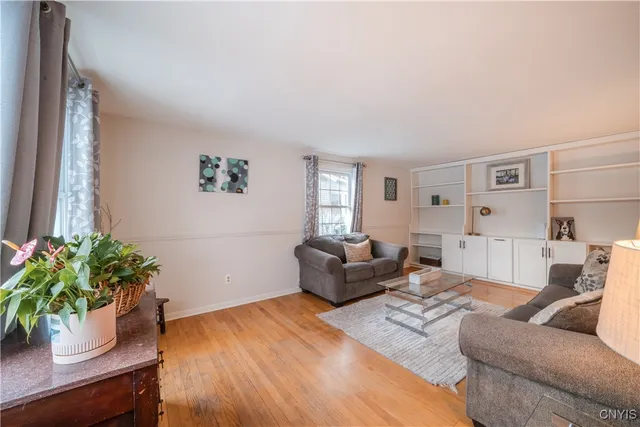 $344,900 | 4858 Driftwood Drive, Salina, NY 13088