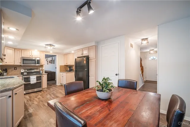 $344,900 | 4858 Driftwood Drive, Salina, NY 13088