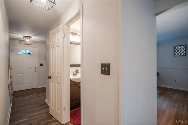 $344,900 | 4858 Driftwood Drive, Salina, NY 13088