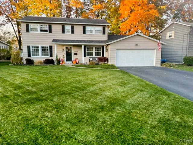 $344,900 | 4858 Driftwood Drive, Salina, NY 13088