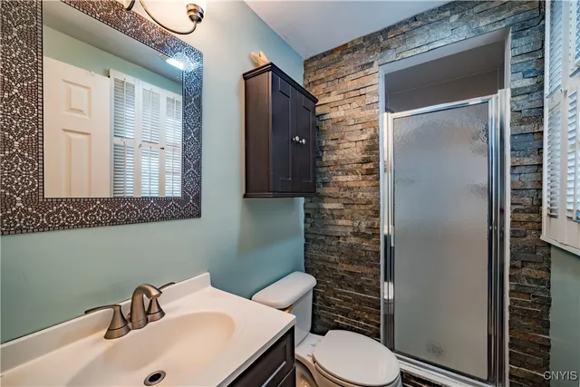 $344,900 | 4858 Driftwood Drive, Salina, NY 13088